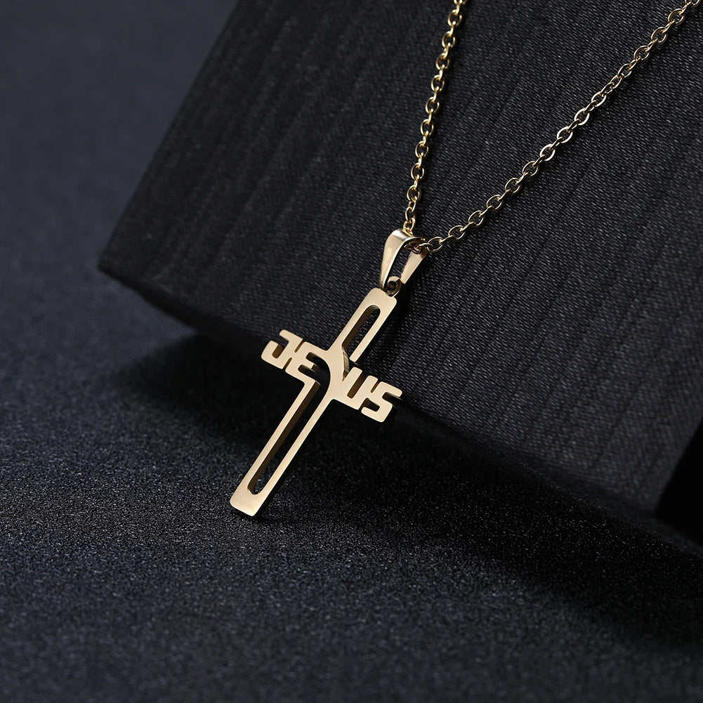 Cazador Jesus Cross Hollow Pendant Necklace