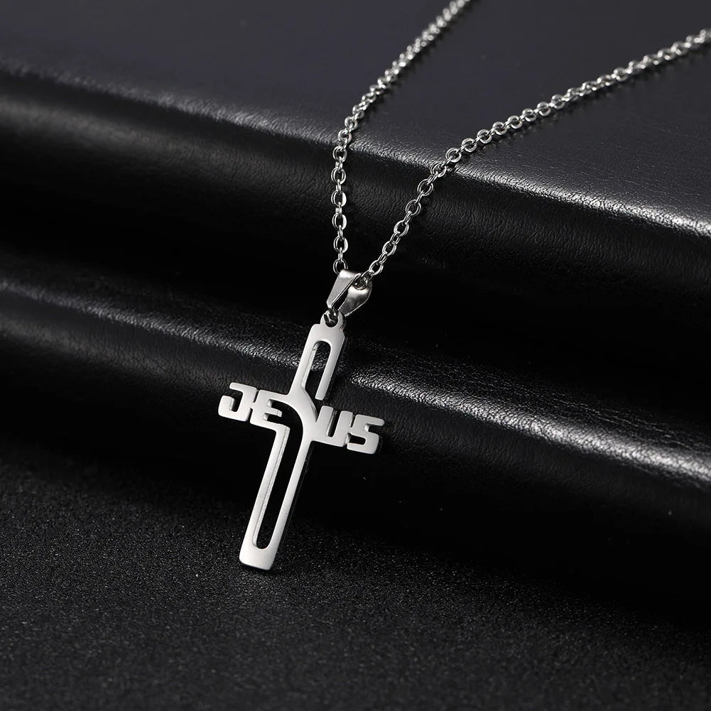 Cazador Jesus Cross Hollow Pendant Necklace