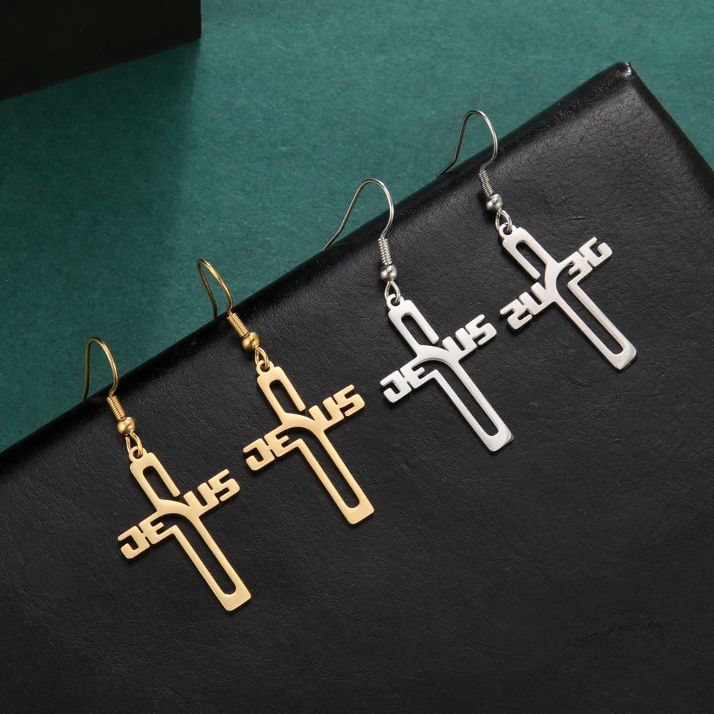 Cazador Jesus Cross Hollow Pendant Necklace