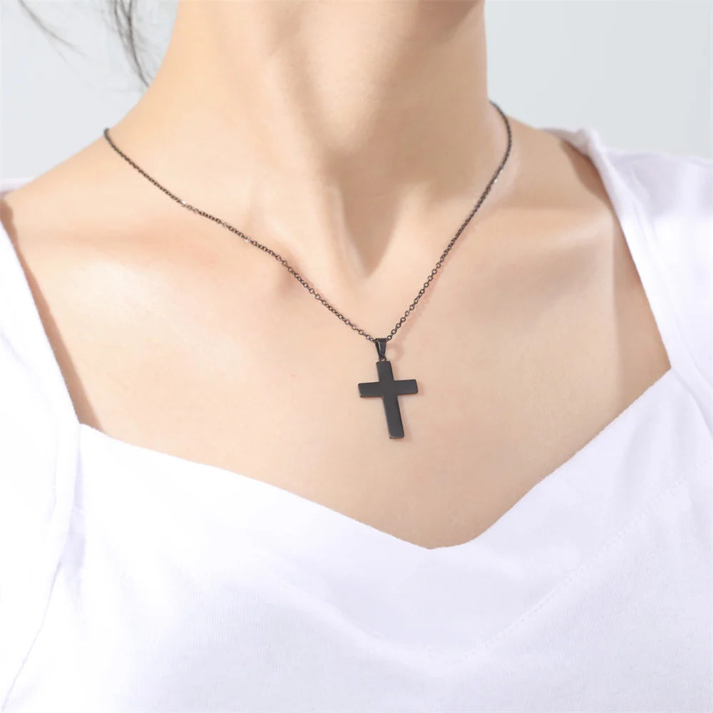 Cazador Jesus Cross Hollow Pendant Necklace